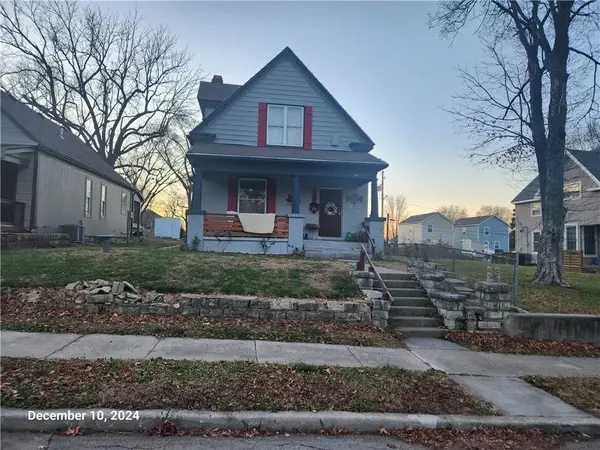 2528 Olive Street, Kansas City, MO 64127
