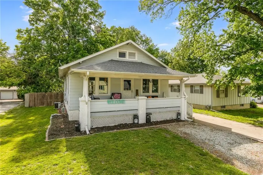 424 Dickinson Street, Chillicothe, MO 64601 - Image #3