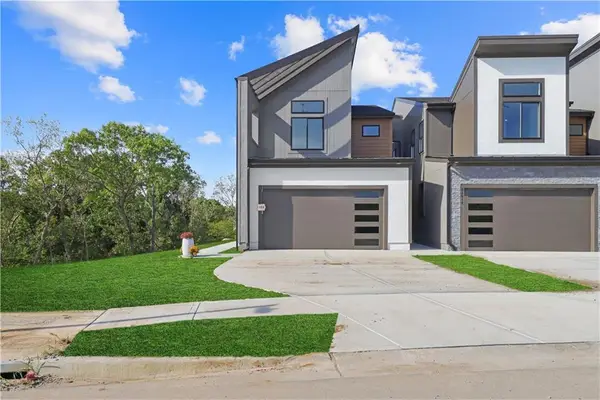 22520 W 93rd Street, Lenexa, KS 66227