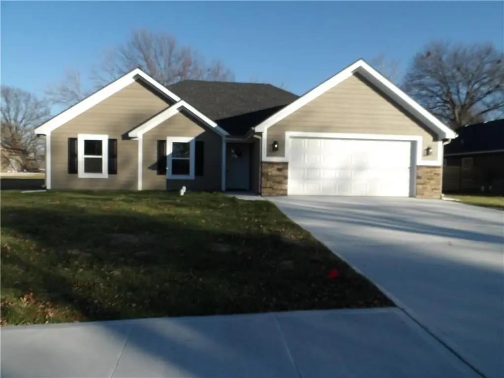 1103 S Olive Street, Holden, MO 64040 - Image #1
