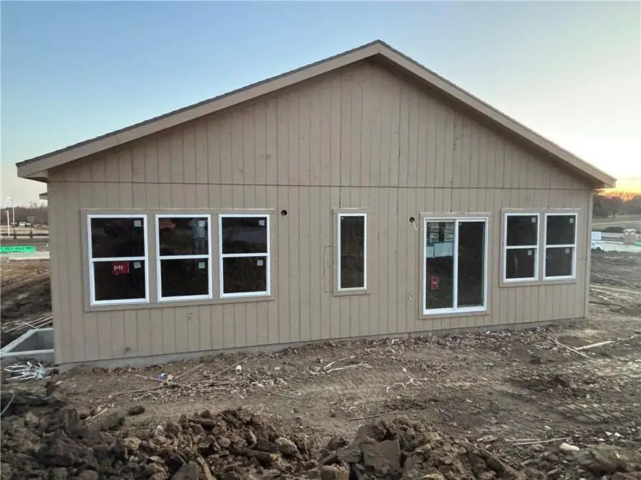 18304 W 166th Street, Olathe, KS 66062 - Image #3