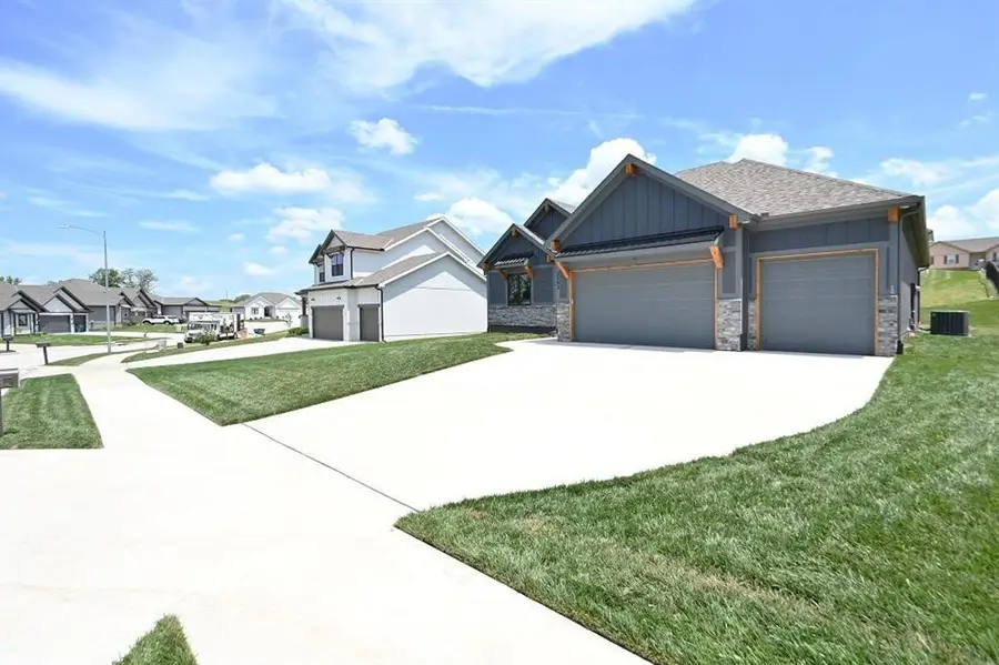 2503 Windmill Circle, Platte City, MO 64079 - #2
