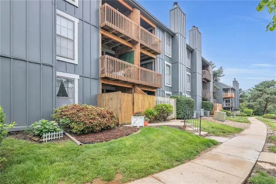 12786 W 110th Terrace, Overland Park, KS 66210 - Image #3