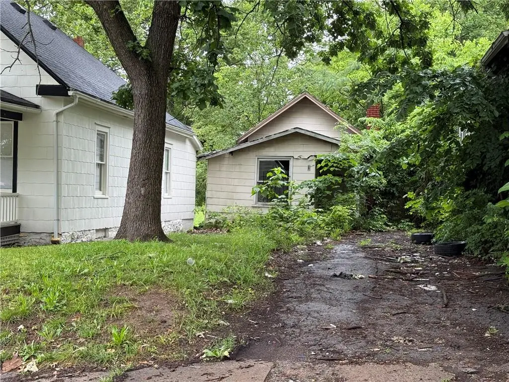 2722 Lister Avenue, Kansas City, MO 64128 - Image #1