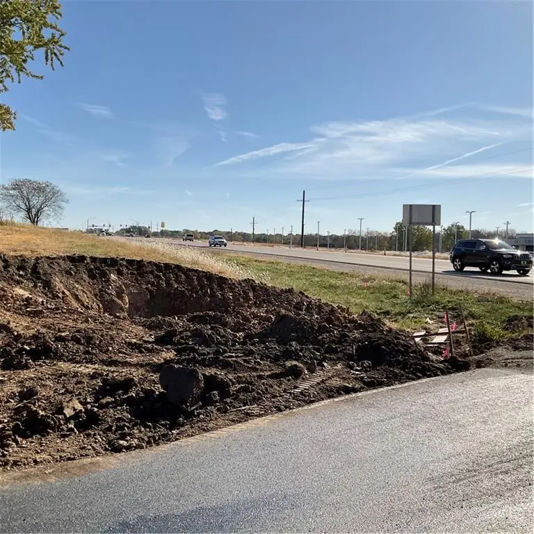 9960 W K68 Highway, Louisburg, KS 66053 - Image #3