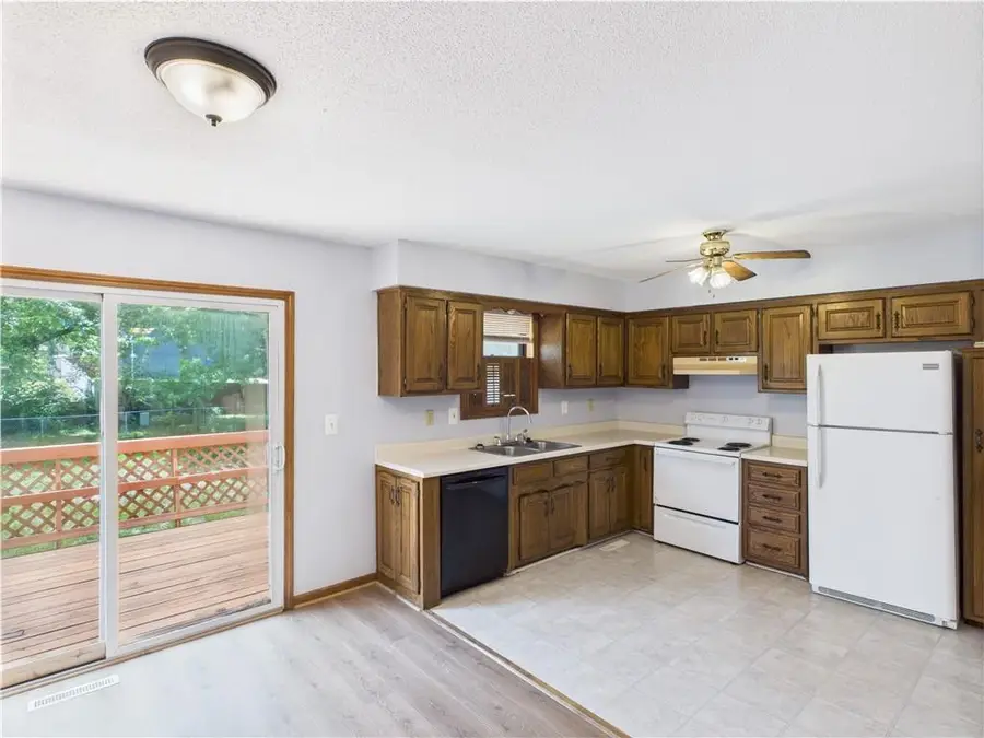 240 SE 121st Road, Warrensburg, MO 64093 - Image #3