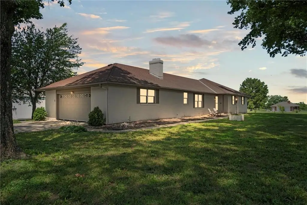 22617 155th Street, Basehor, KS 66007 - Image #1