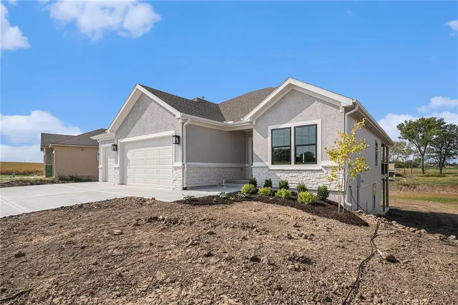 462 Green Drive, Lawson, MO 64062 - Image #2