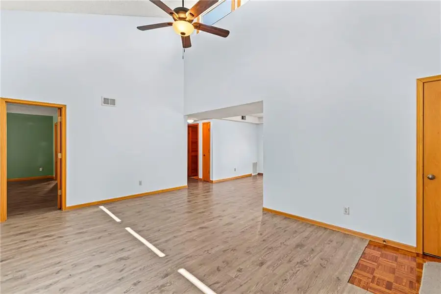 12310 E 43rd Street S #B10, Independence, MO 64055 - Image #3