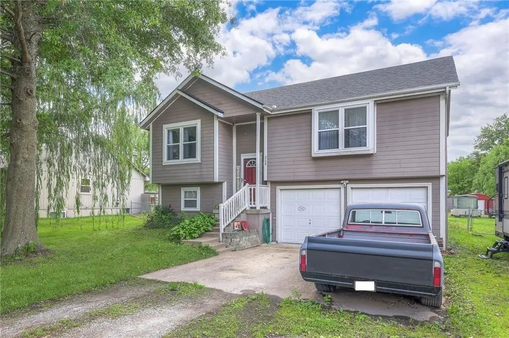 208 N Ohio Street, Archie, MO 64725 - Image #1