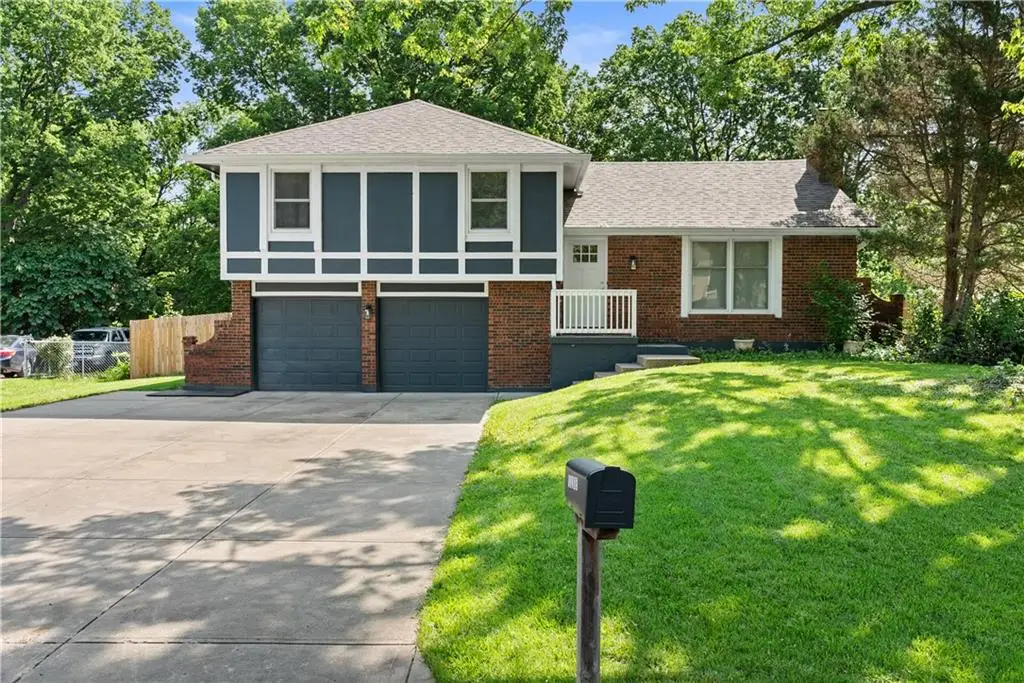 13205 Overhill Rd. Road, Grandview, MO 64030 - Image #1