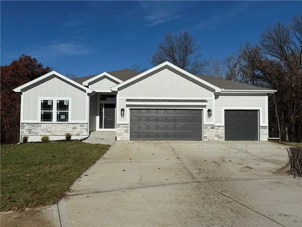 1300 Melissa Court, Kearney, MO 64060 - Image #1