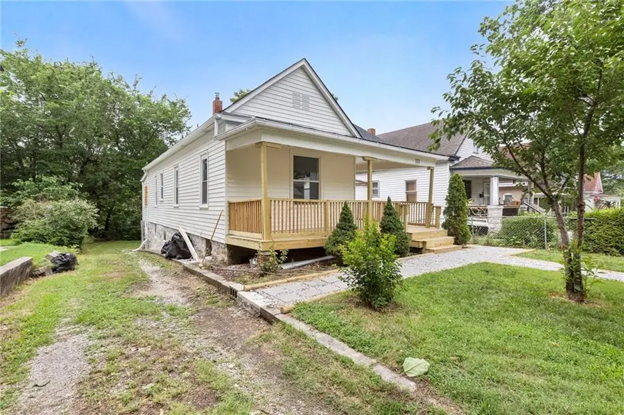 111 S Valley Street, Kansas City, KS 66102 - Image #3