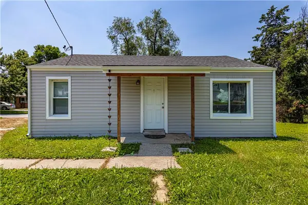 1004 Main Street, Belton, MO 64012
