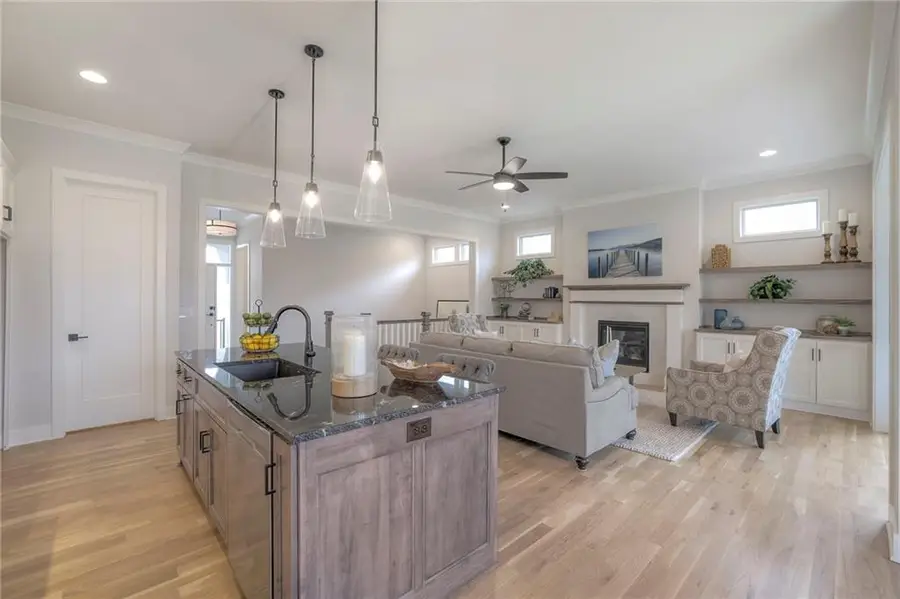 13841 Westgate Street, Overland Park, KS 66221 - #3