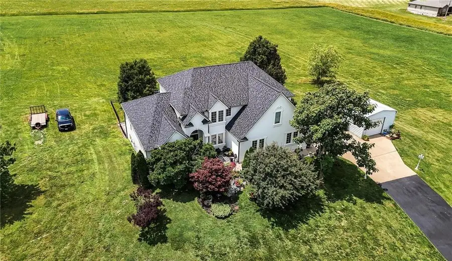 414 S Borgman Road, Buckner, MO 64016 - Image #2