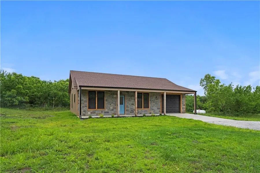 26696 235th Street, McLouth, KS 66054 - #2