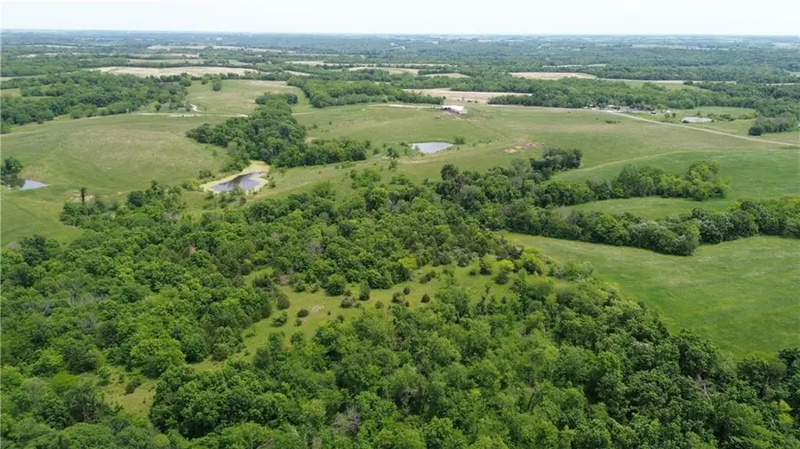 C Highway, Albany, MO 64402 - Image #2