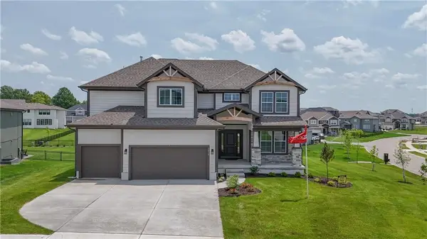 5839 Mccormick Drive, Shawnee, KS 66226