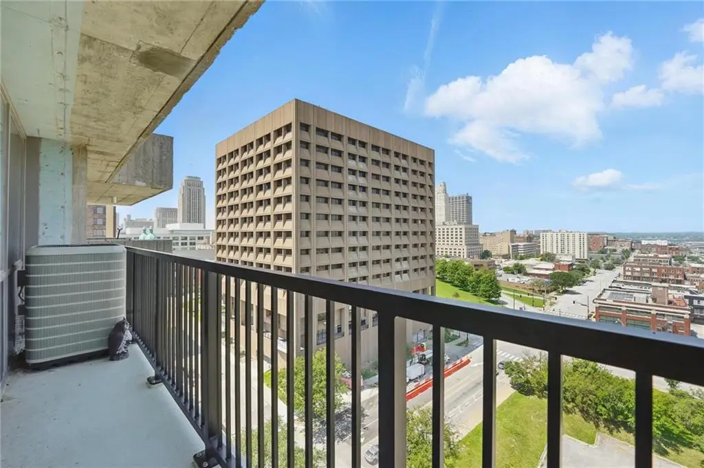 600 E Admiral Boulevard #1603, Kansas City, MO 64106 - Image #1
