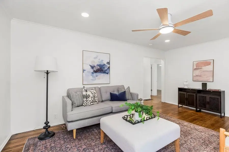 5431 Woodson Street, Mission, KS 66202 - Image #2