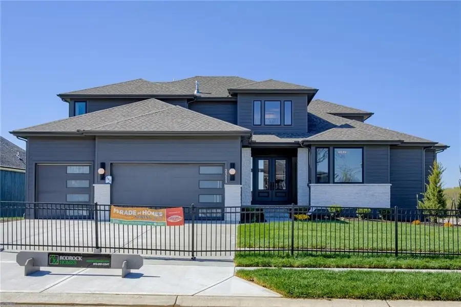 17500 Acton Street, Overland Park, KS 66085 - Image #2