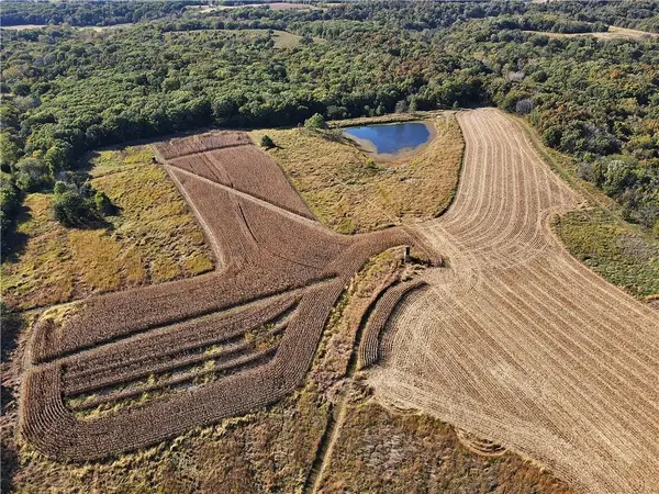 Liv 514 Road, Chillicothe, MO 64601