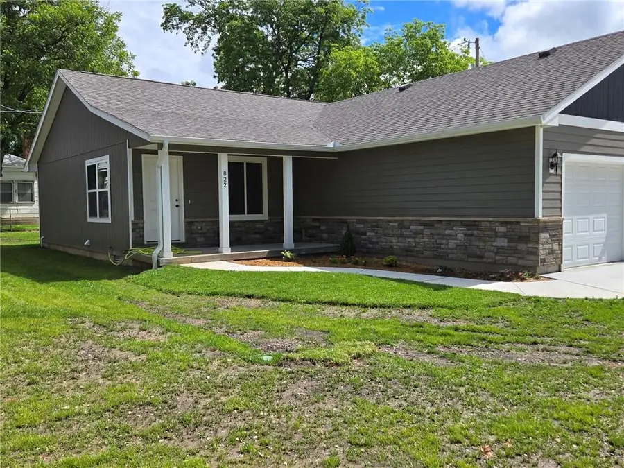 822 Carolina Street, Neodesha, KS 66757 - Image #2
