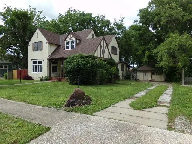 105 E Clinton Street, Clinton, MO 64735 - Image #3