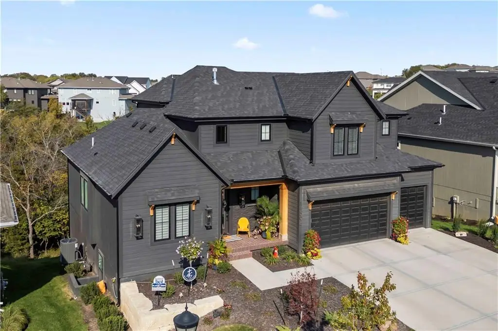 11594 S Zarda Drive, Olathe, KS 66061 - Image #1