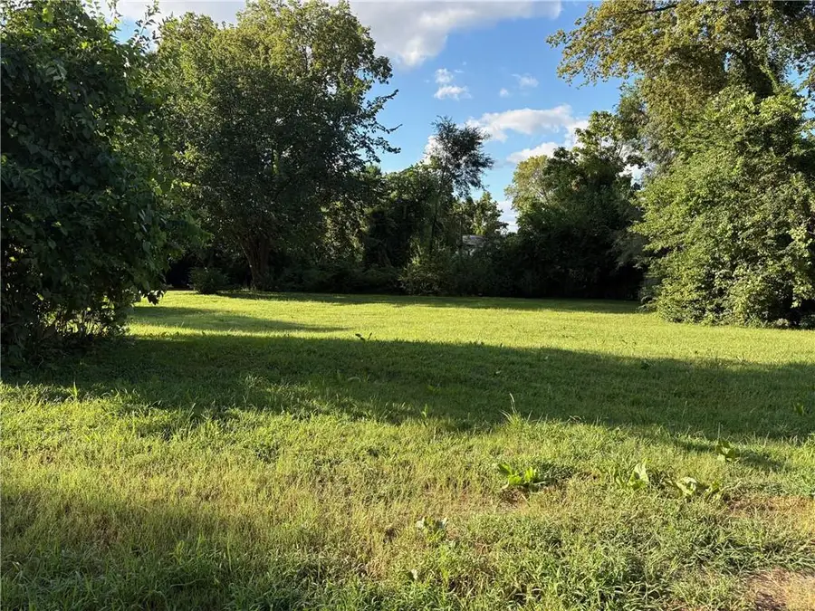 3018 E 20th Street, Kansas City, MO 64127 - Image #3