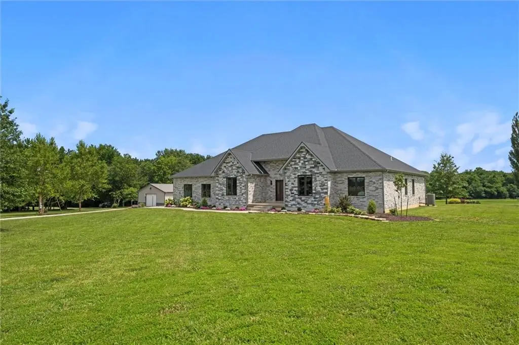 6417 County Road 10508 Road, Rich Hill, MO 64779 - Image #1