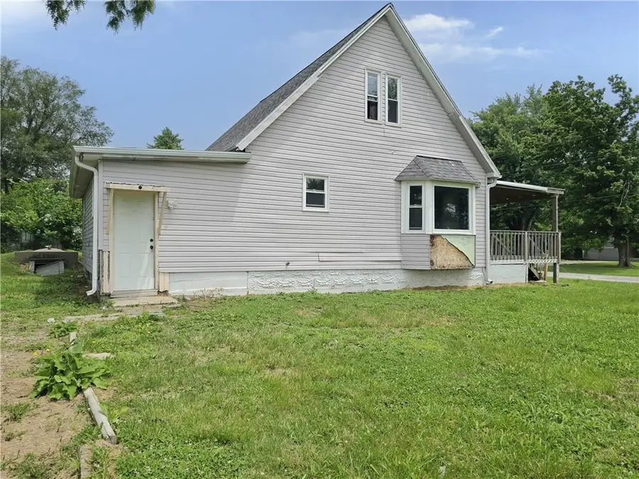 422 S Graham Street, Leeton, MO 64761 - Image #2