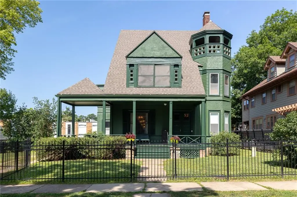 3632 Locust Street, Kansas City, MO 64109 - Image #1