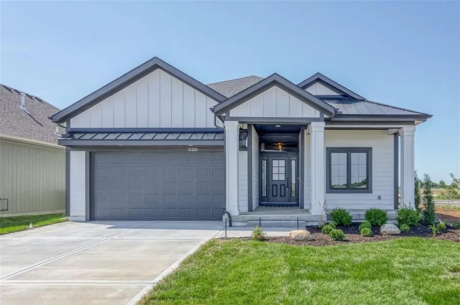 15296 W 173rd Terrace, Olathe, KS 66062 - Image #2