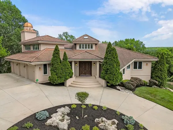 19403 W 64th Terrace, Shawnee, KS 66218