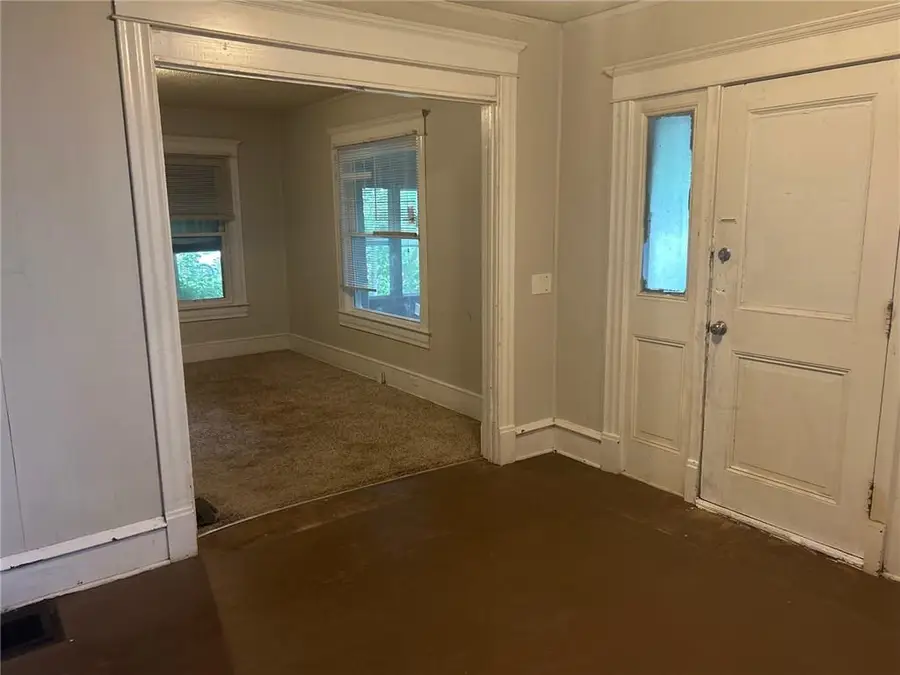 3531 Euclid Avenue, Kansas City, MO 64109 - Image #2