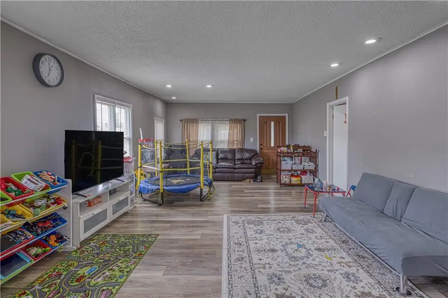 602 N Grand Street, Pittsburg, KS 66762 - Image #3