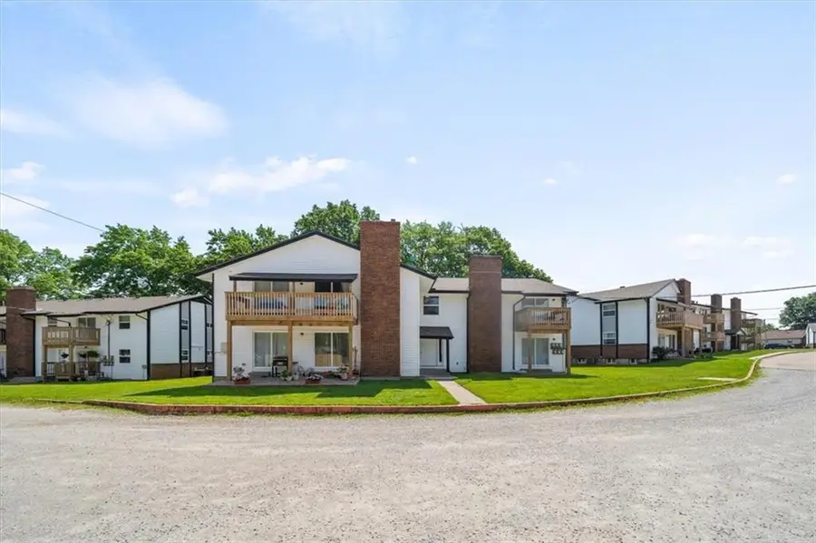 1000 Twin Oaks Terrace, Harrisonville, MO 64701 - Image #2