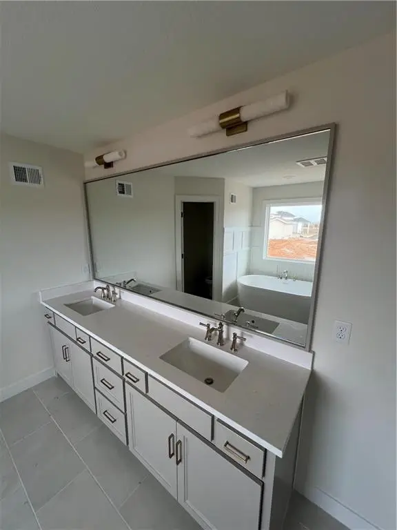 2412 W 177th Street, Overland Park, KS 66085