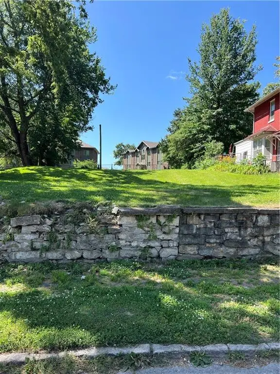 1222 Sylvanie Street, Saint Joseph, MO 64501 - Image #1