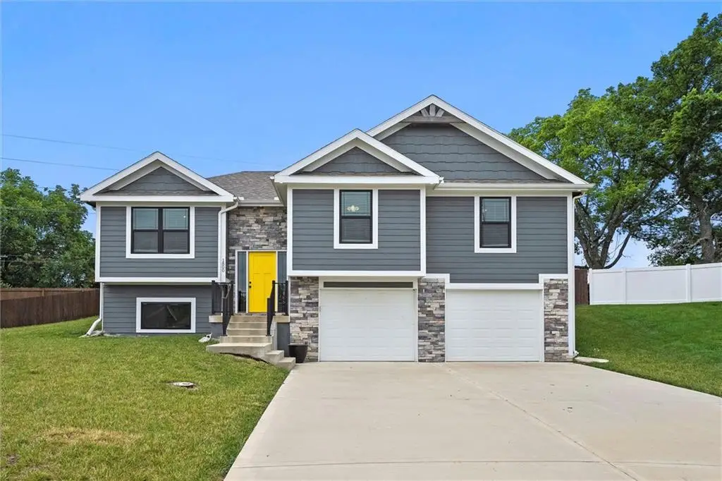 1800 NW Mya Court, Grain Valley, MO 64029 - Image #1