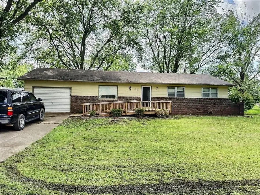 1502 S Vernon Street, El Dorado Springs, MO 64744 - Image #3