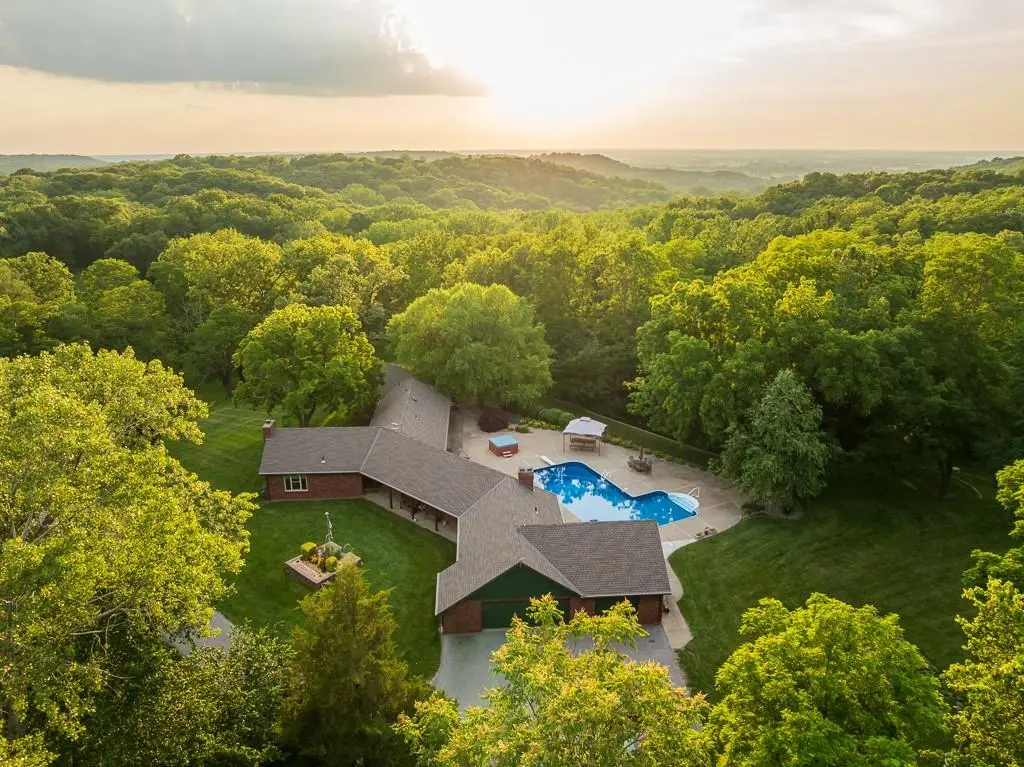 501 SE Mt Zion Road, Saint Joseph, MO 64504 - Image #1