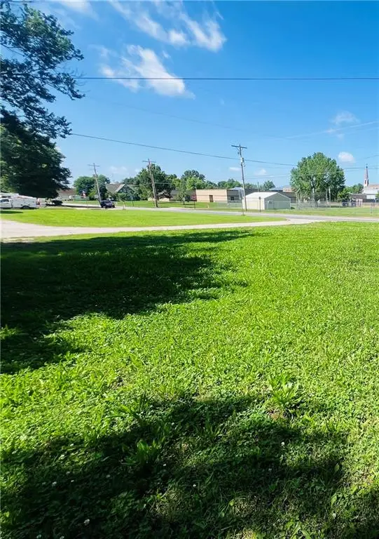 1010 N Joplin Street, Pittsburg, KS 66762 - Image #3