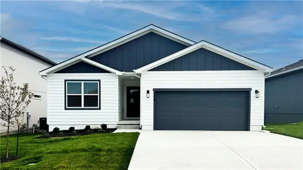 778 Creekmoor Drive, Raymore, MO 64083