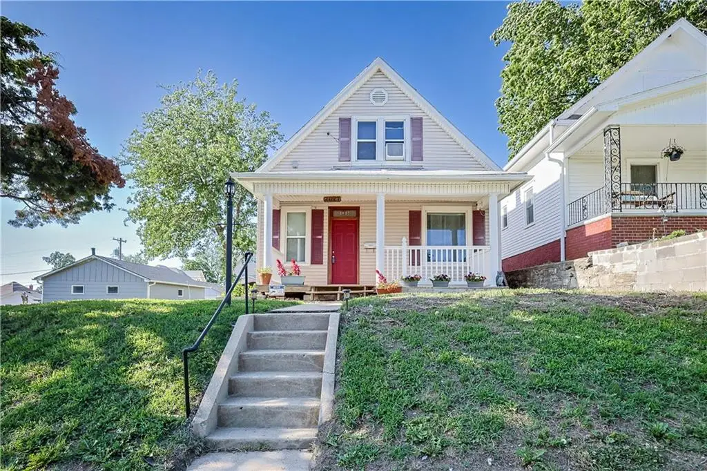 2627 Renick Street, Saint Joseph, MO 64507 - Image #1