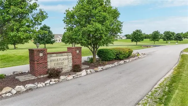 17 Wheatland Drive, Ottawa, KS 66067