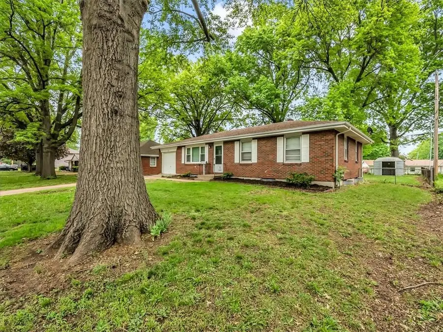3717 S Hocker Street, Independence, MO 64055 - Image #2