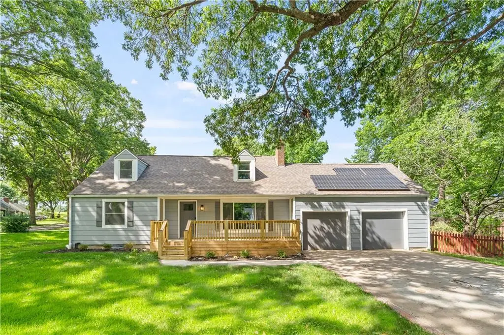 4301 W 74th Terrace, Prairie Village, KS 66208 - Image #1